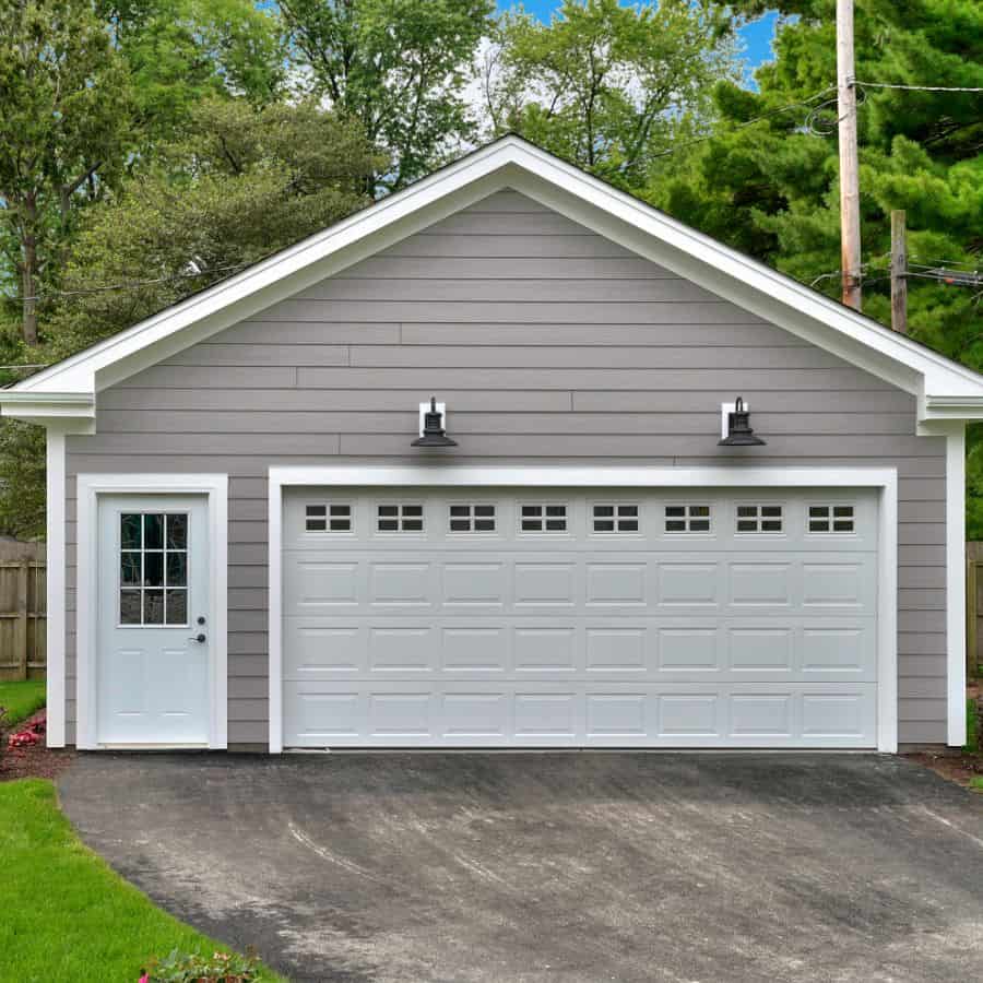 We comprehend that quality is paramount when it comes to your garage door, so we offer a vast range of top-tier products designed to meet every need and preference.